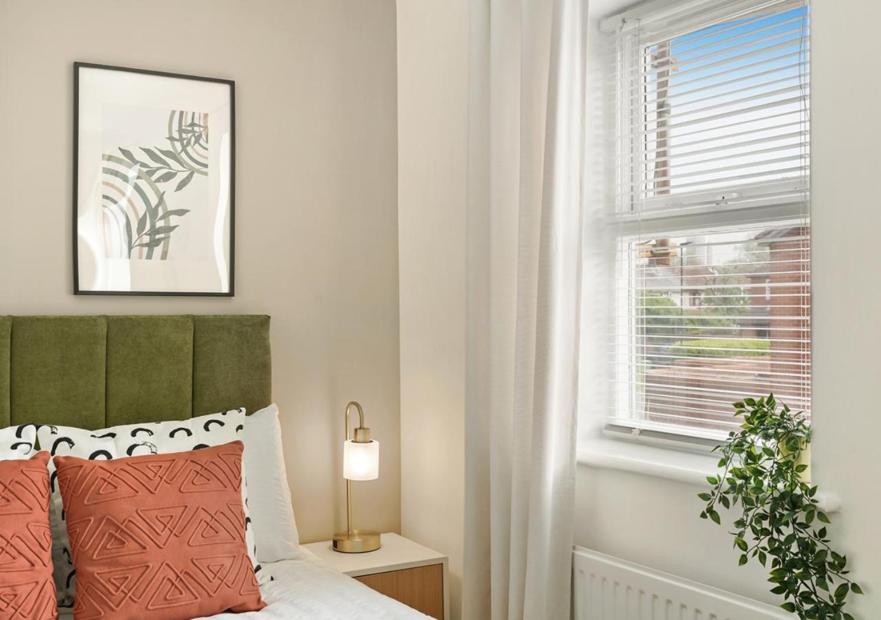 East London House Near Tube With Parking Βίλα Εξωτερικό φωτογραφία