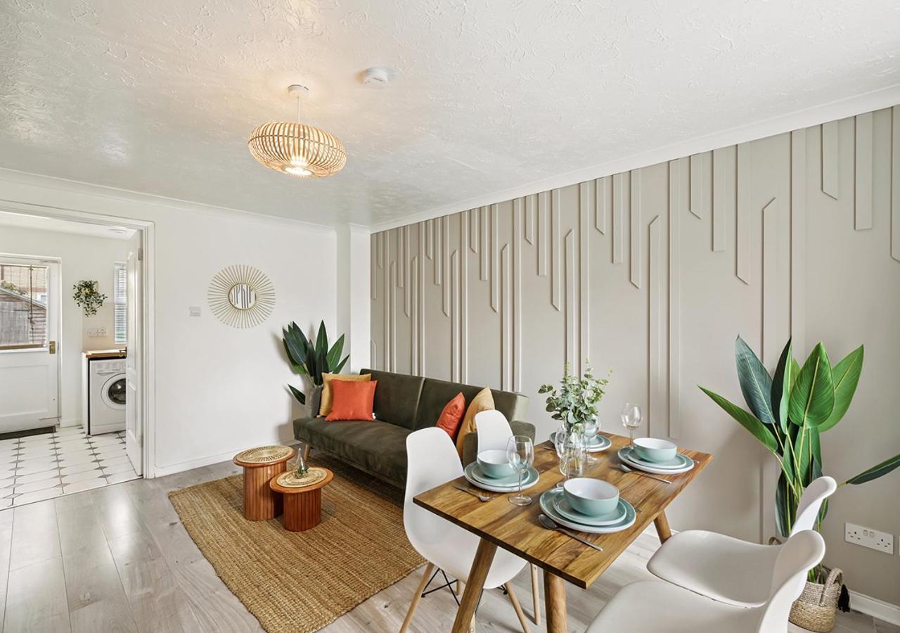 East London House Near Tube With Parking Βίλα Εξωτερικό φωτογραφία